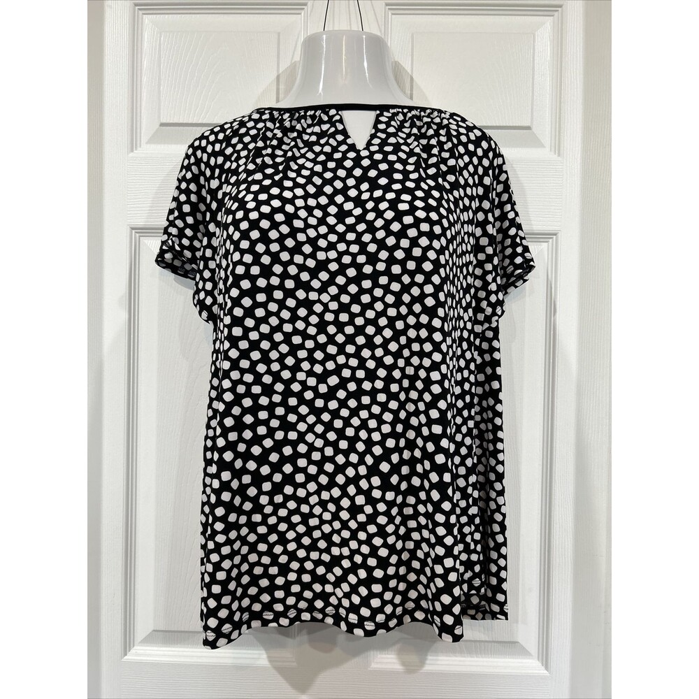 Susan Graver Liquid Knit Stretch Black Top Blouse Flutter Sleeve Plus Size 1X